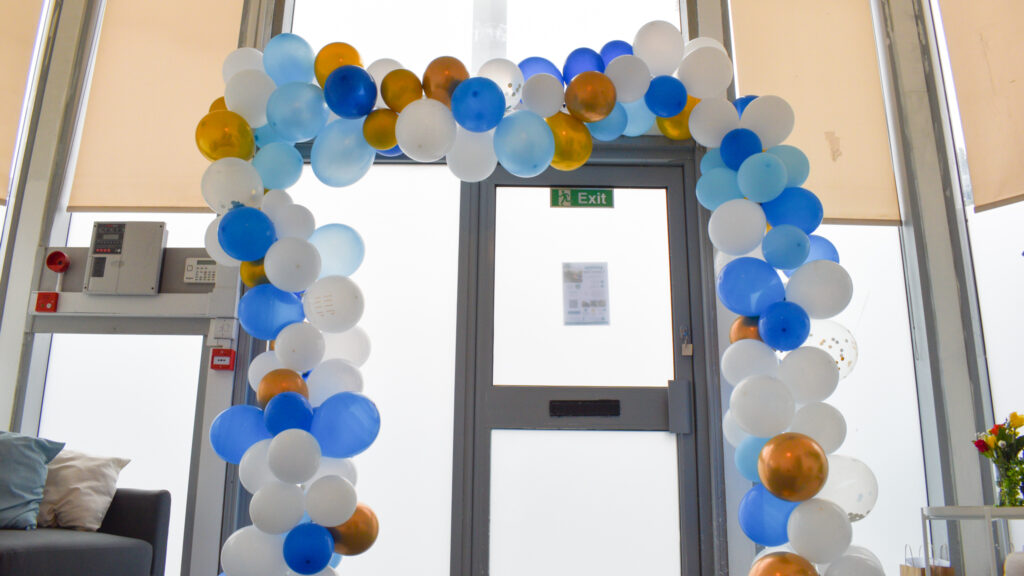 Little Teddies Balloon Arch